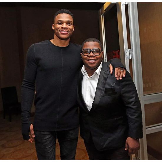 博主：阿方索·戴维斯已回归拜仁合练，有望入选本轮欧冠名单（博主称阿方索·戴维斯已回归拜仁合练，预计入选本轮欧冠大名单）