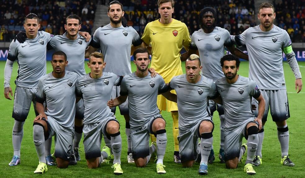 托蒂回忆向对手吐口水事件：我至今仍对那次行为感到羞愧（托蒂谈当年对对手吐口水：至今仍感羞愧）