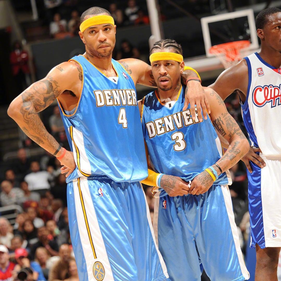 大连英博祝贺重庆铜梁龙冲超：祝愿贵俱乐部在中超再创佳绩（大连英博恭贺重庆铜梁龙晋级中超：预祝中超赛场再创辉煌）