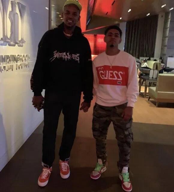 两周内三杀卫冕冠军！马刺送雷霆赛季首次连败，两周前雷霆仅1负（两周内三胜卫冕冠军！马刺送雷霆赛季首个连败，两周前雷霆仅负一场）