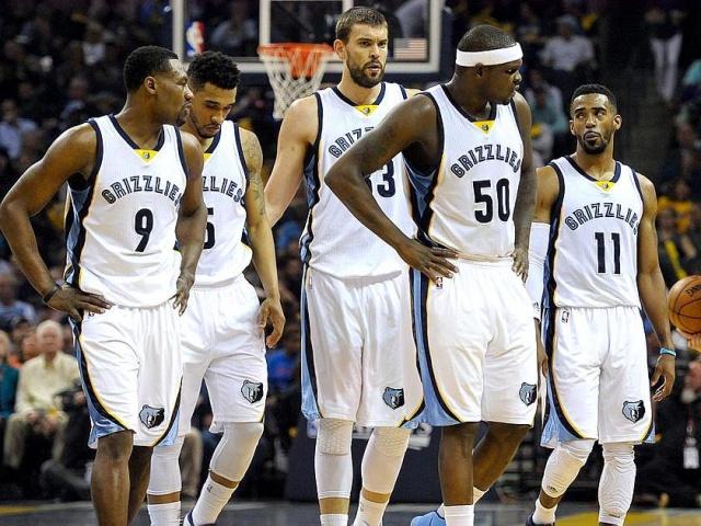 半场战报：毕尔巴鄂竞技0-0布拉格斯拉维亚，桑切特造险（半场快讯：毕尔巴鄂竞技0-0布拉格斯拉维亚，桑切特制造威胁）