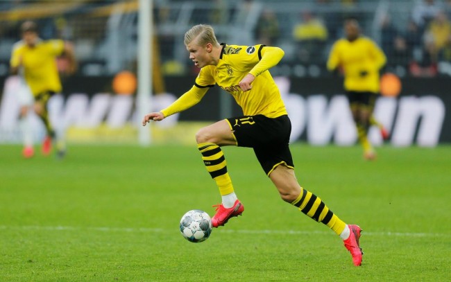 2025中国足协杯观赛之旅：河南队队史首进决赛虽败犹荣（2025中国足协杯观赛记：河南队史首次闯入决赛，败阵亦荣耀）