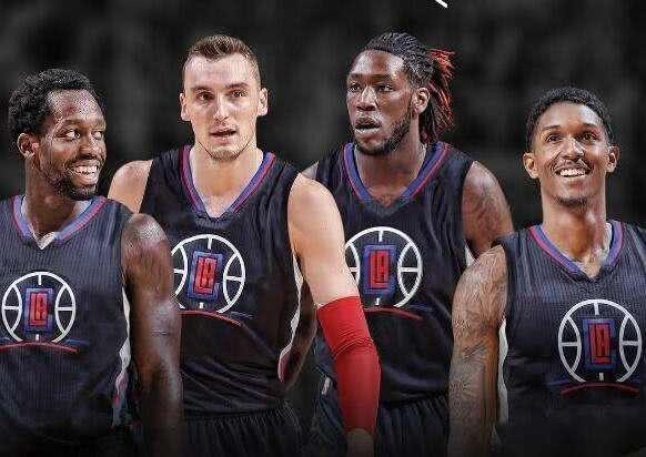 2025／26赛季英超：阿森纳第5次当上英超圣诞冠军！ 但前4次全都最后崩盘（2025／26赛季英超：阿森纳第5次圣诞登顶，前4次均未能笑到最后）