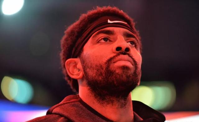 帕雷德斯父亲：我了解一些事情，知道迪巴拉想来博卡（帕雷德斯父亲：我有所了解，迪巴拉倾向加盟博卡）