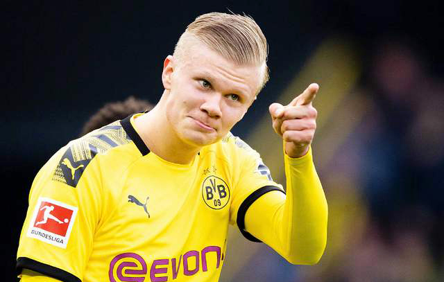 欧冠积分榜分析：小组晋级形势紧张,（欧冠积分解读：小组出线悬念丛生）