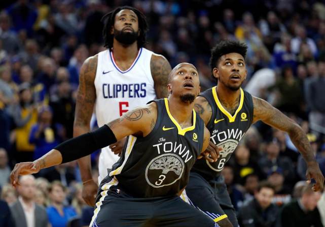 世欧预今日看点：德国、斯洛伐克同分争直通，荷兰打平即出线（世欧预今日前瞻：德国与斯洛伐克同分抢直通名额，荷兰平局即可晋级）