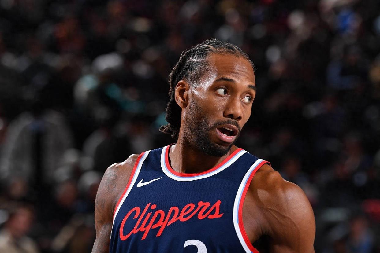 内马尔火线复出传射建功，带领桑托斯3-0赢下保级关键战（内马尔急速归队传射闪耀，率桑托斯3-0拿下保级生死战）