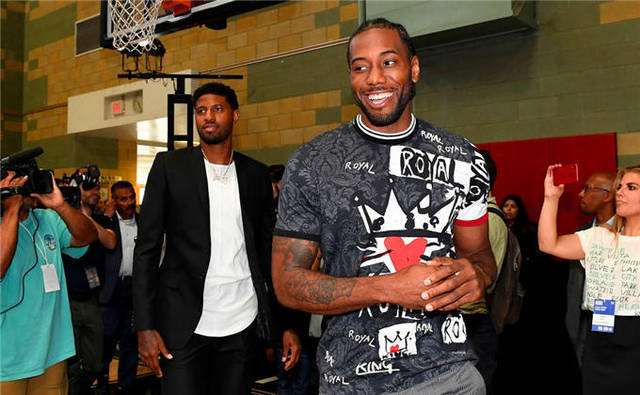 徐正源之子：离队是父亲艰难的决定，成都是我们家的第二故乡（徐正源之子：父亲忍痛做出离队抉择，成都是我们家的第二故乡）