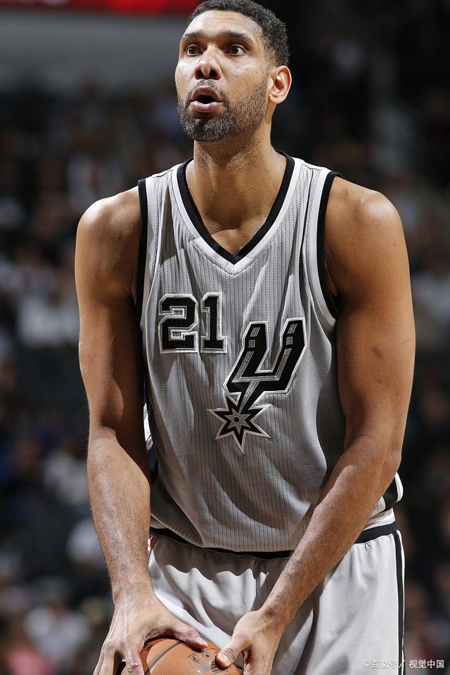 英媒：利物浦与塞梅尼奥谈妥个人条款，并匹配了曼城的报价（英媒：利物浦已与塞梅尼奥达成个人协议，报价与曼城持平）