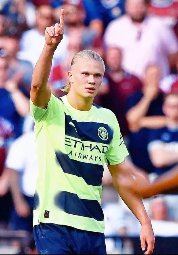 瑞士4-1瑞典距离世界杯仅差一分，扎卡点射，恩多耶传射（瑞士4-1击败瑞典，距世界杯仅差一分，扎卡点球破门，恩多耶传射建功）